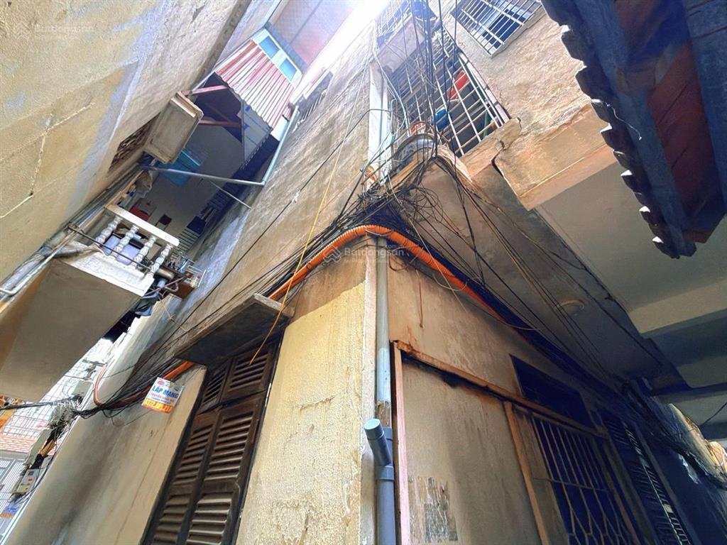 Bán nhà lô góc đống đa 6,5 tỷ, 29m2, 4 tầng, 3pn