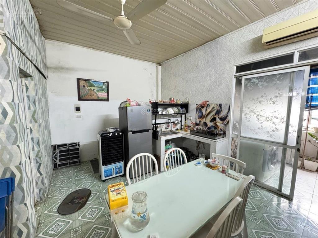 Bán gấp nr tại nguyễn lương bằng, 5,5 tỷ, 32m2, 2pn, 2wc, 3 tầng, mặt tiền 5m