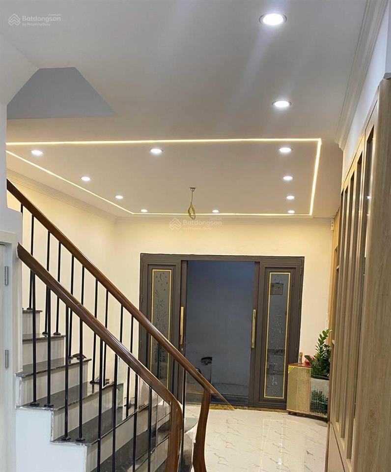Bán nhà riêng siêu hot ở minh khai, giá cực chất 7,8 tỷ, 40m2, 4pn, 4wc