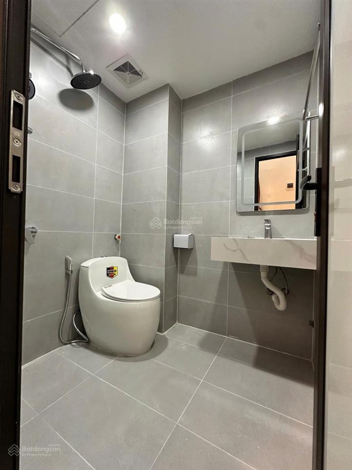 Bán nhà riêng đống đa 5,6 tỷ, 22m2, 2pn, 3wc, 4t, mặt tiền 3,5m