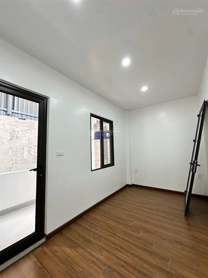 Bán nhà quận thanh xuân 6,99tỷ, 36m2, dtsd lên 40m2. sổ đẹp, cách ô tô 20m