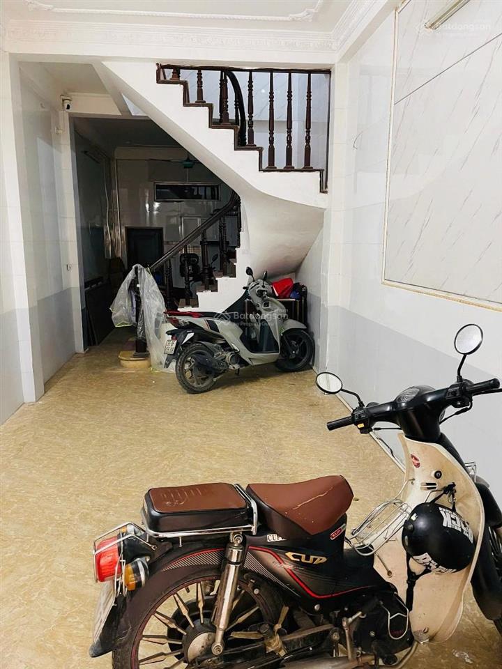 Bán nr 5 tầng, 8pn, 5wc, 42m2, 8,2 tỷ ở ngõ 1 bùi xương trạch, khương đình, q. thanh xuân, hn