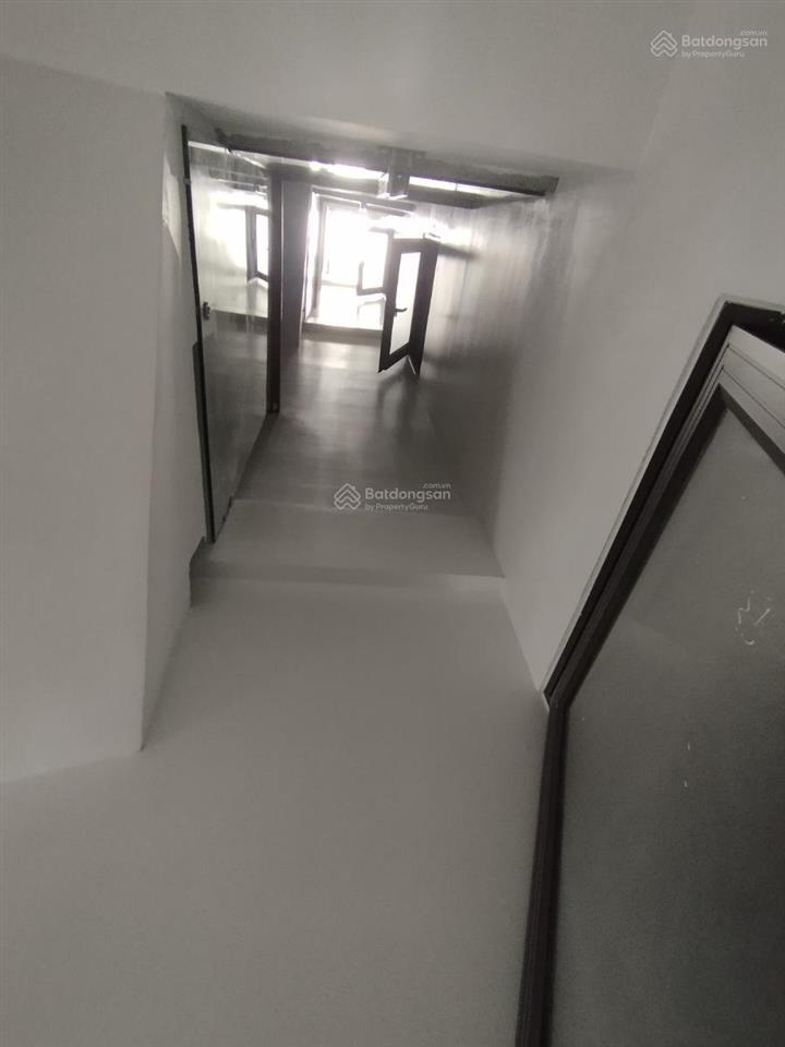 Bán nhà thanh xuân 40m2, 7 tỷ, 6 tầng, không quy hoạch, giá đầu tư.