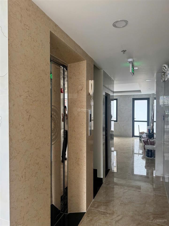 Siêu phẩm 6 tầng 4*26m mặt tiền nguyễn văn đậu phú nhuận  chính chủ cần bán ngay! chỉ 27.5 tỷ
