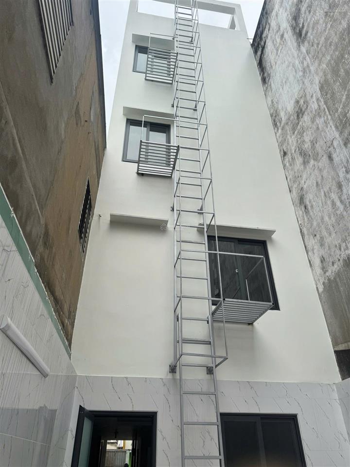 Siêu phẩm 6 tầng 4*26m mặt tiền nguyễn văn đậu phú nhuận  chính chủ cần bán ngay! chỉ 27.5 tỷ