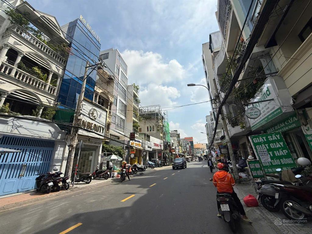 Bán nhà 5 tầng  113m2 đất  chiều ngang lớn  hẻm xe hơi nguyễn văn thương bình thạnh