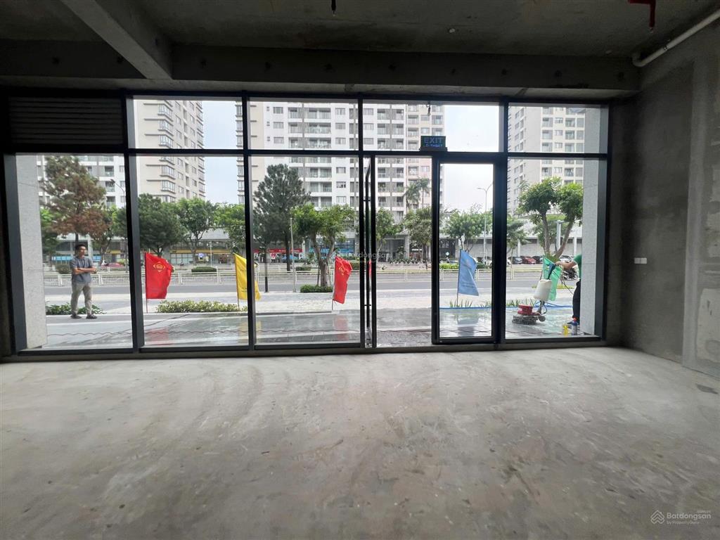 Bán shop 1 trệt, 1 lầu dự án the aurora mặt tiền nguyễn lương bằng, trực tiếp cđt phú mỹ hưng