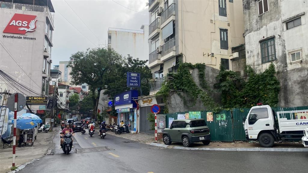 Bán nhà lô góc mặt phố trịnh công sơn. với thông số vàng, 110m2 mt gần 6m. chỉ 85 tỷ