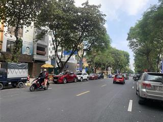 Bán nhà mặt phố lý thường kiệt, lô góc 6 tầng. 50m2 mặt tiền 5,7m. chủ chào 45 tỷ
