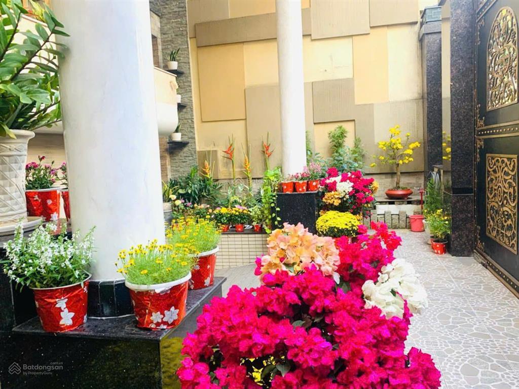 Khách sạn sang trọng đẳng cấp nhất k300  75 tỷ tl