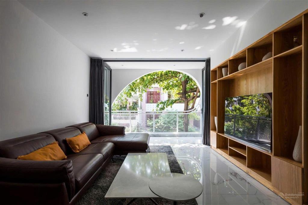 Mặt tiền bàu cát full nội thất 5x23m 18 tỷ tl