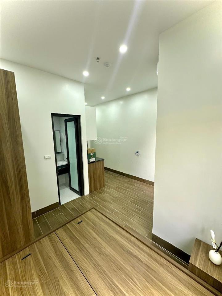 Duy nhất căn nhà 92m2  7 tầng thang máy  phố vĩnh phúc ngay tây hồ 16 phòng 16 tỷ xây mới