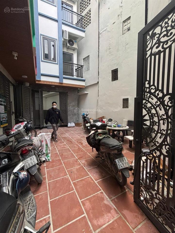 Duy nhất căn nhà 92m2  7 tầng thang máy  phố vĩnh phúc ngay tây hồ 16 phòng 16 tỷ xây mới