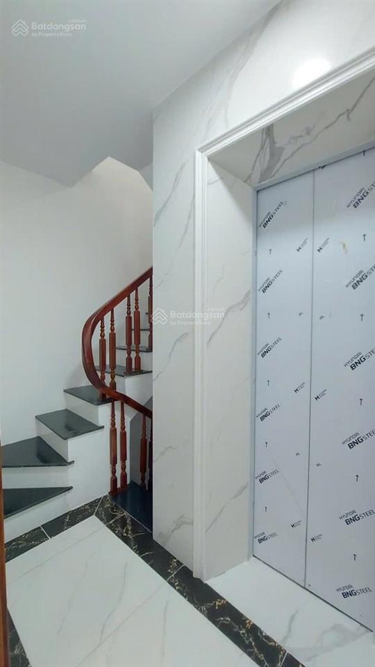 Siêu hiếm! 60m2 6 tầng thang máy ngay phố văn cao trung tâm ba đình, tây hồ  ô tô vào nhà 17 tỷ