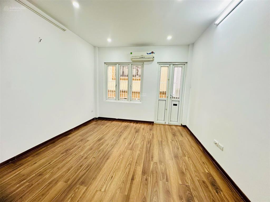 Duy nhất 1 căn ở phố hoàng hoa thám ba đình tây hồ 40m2 5 tầng dân xây full nội thất chỉ 8.6tỷ