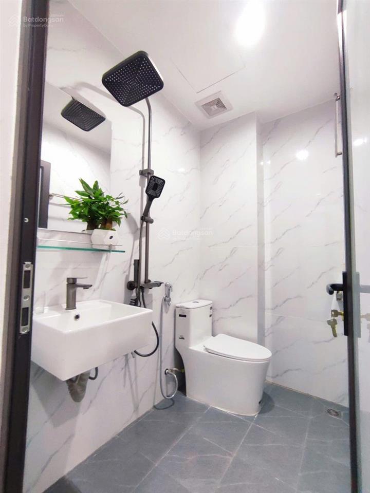 Bán nhà 7 tầng thang máy ở ngõ 36 xuân la giao võ chí công  10m ra mặt phố  sát hồ tây  55m2