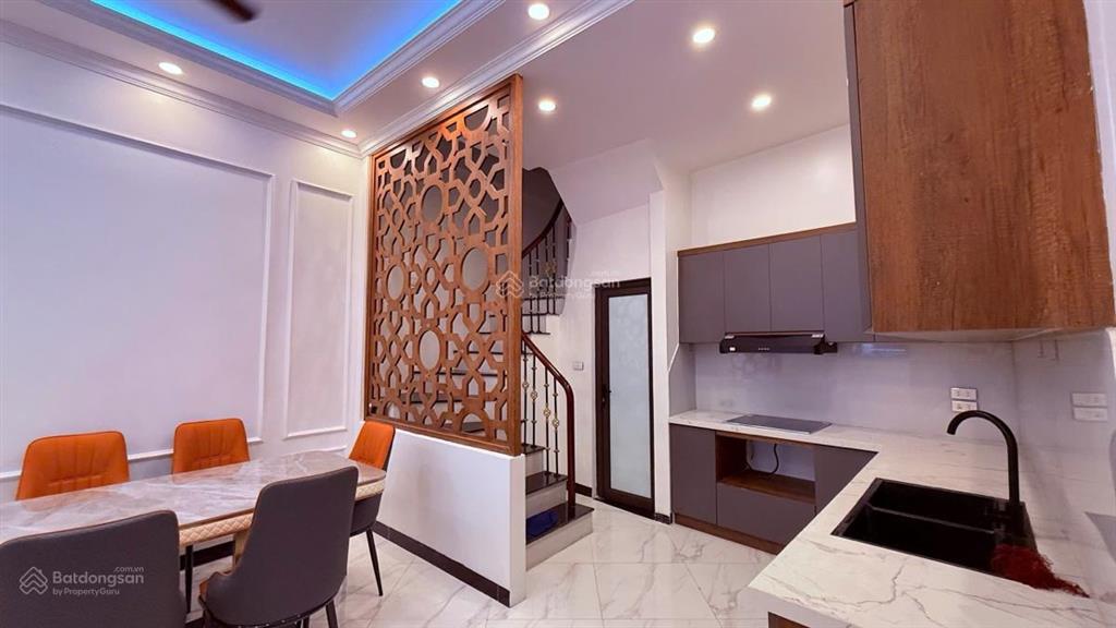 Văn cao  liễu giai 35m2  5 tầng nhà mới  dân xây  chỉ nhỉnh 7 tỷ  full nội thất