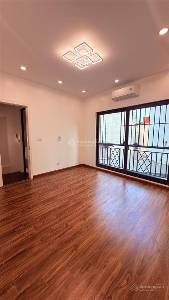 Văn cao  liễu giai 35m2  5 tầng nhà mới  dân xây  chỉ nhỉnh 7 tỷ  full nội thất