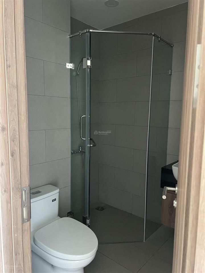 Bán căn hộ chung cư 2 phòng ngủ, tầng cao thành phố mới