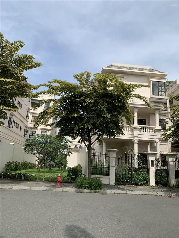 Bán biệt thự góc 2 mặt tiền cityland park hills p10 gò vấp. diện tích 10x23m 4 tầng thô giá 53 tỷ