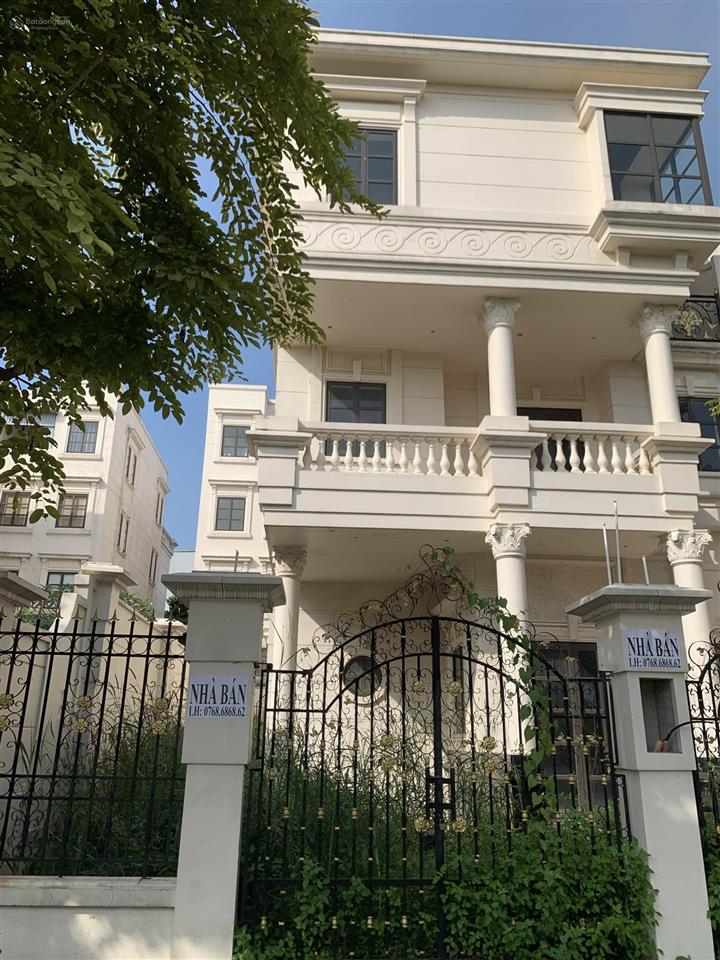 Bán biệt thự cityland p10 ngay công viên hoà bình. diện tích 12,5x20 4 tầng thô. giá 58 tỷ còn tl..