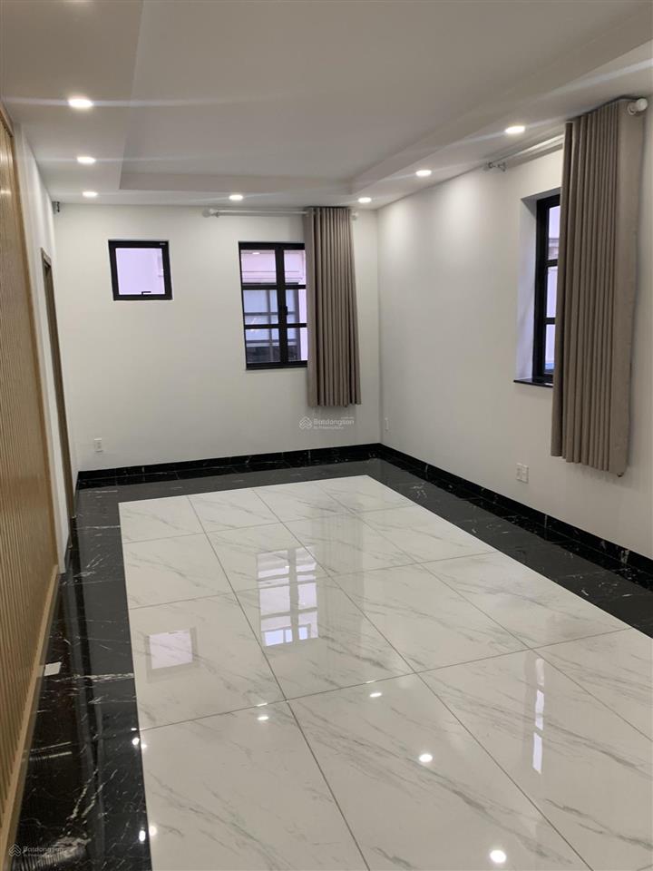 Cho thuê biệt thự cityland p10 gò vấp. diện tích 12x20m, 4 tầng, 8pn, 8wc có thang máy, máy lạnh