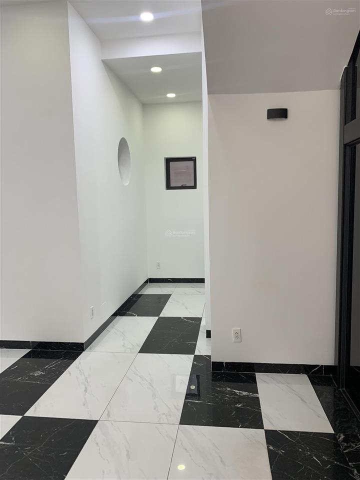 Cho thuê biệt thự cityland p10 gò vấp. diện tích 12x20m, 4 tầng, 8pn, 8wc có thang máy, máy lạnh