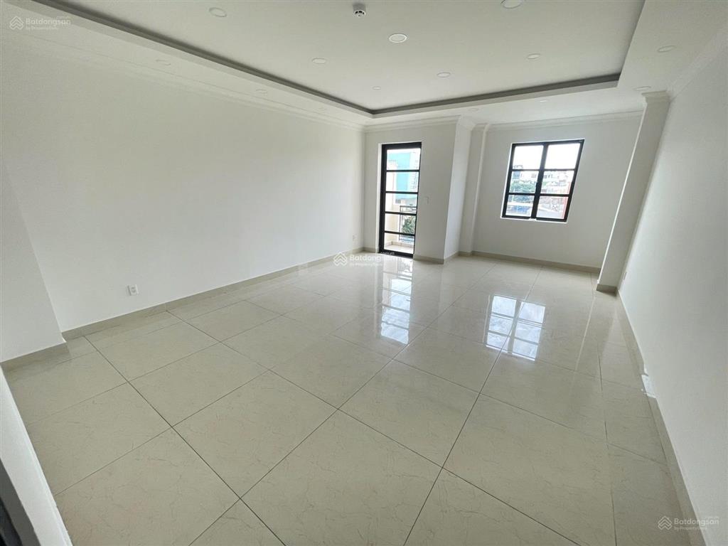 Cho thuê 1 cặp mặt tiền cityland nguyễn văn lượng gò vấp. diện tích 10x20 5 tầng giá 140tr/1 !