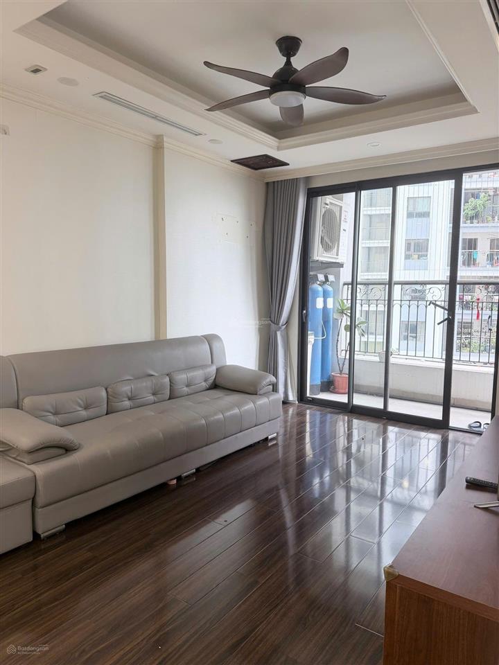 Bán gấp cc sunshine palace lĩnh nam. dt82m2. tk 2 ngủ 2 vệ sinh. tầng trung full nt nhập khẩu.