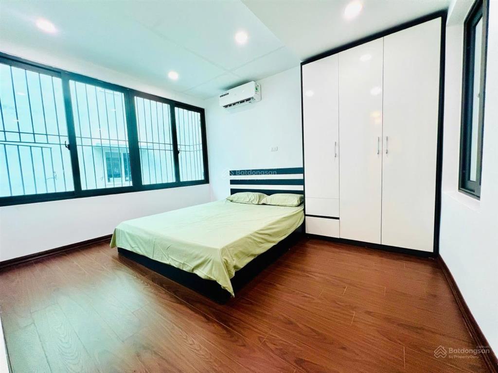 Bán gấp tập thể tầng 2 phố đào tấn. 85m2. lô góc 3 thoáng. thiết kế 3 ngủ 2 vệ sinh. full nội thất