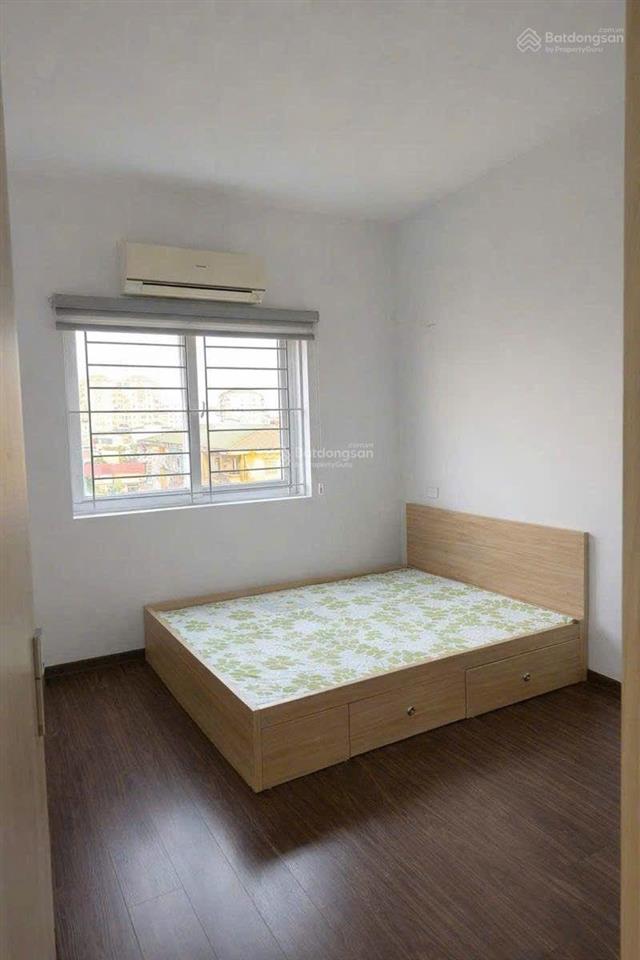 Hiếm. bán chung cư số 6 đội nhânba đình. dt 71m² thiết kế 2 ngủ. nội thất cơ bản. giao dịch ngay