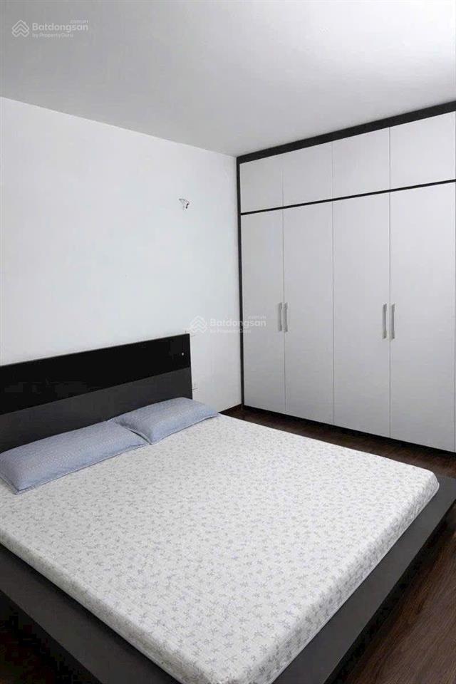 Hiếm. bán chung cư số 6 đội nhânba đình. dt 71m² thiết kế 2 ngủ. nội thất cơ bản. giao dịch ngay