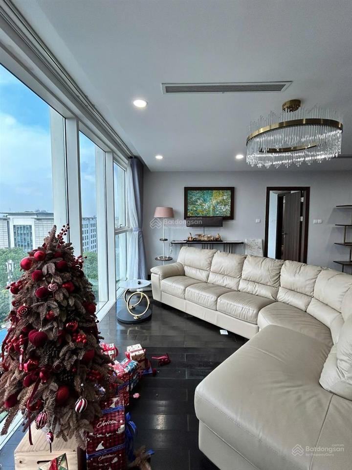 Siêu hiếm. bán chung cư grandeur palace giảng võ. dt 104m2 3 ngủ 2 vs. tầng trung lô góc. ful nt