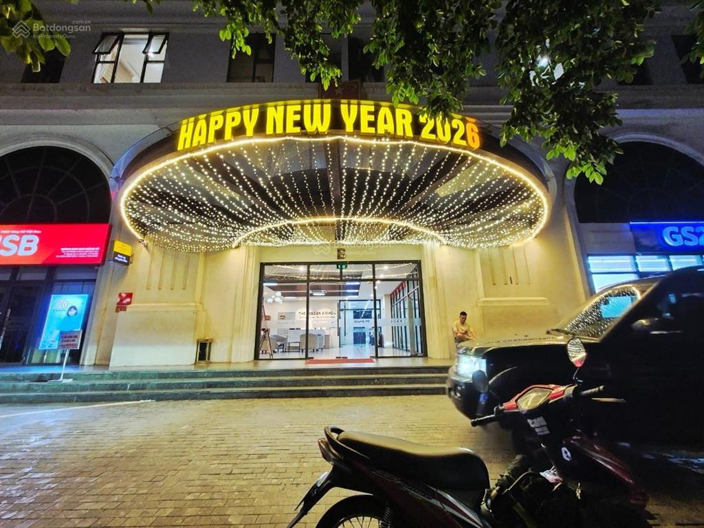 Hiếm nhà bán. bán chung cư b6 giảng võ. dt77m2 thiết kế 2 ngủ 2 vs. tầng cao. full nội thất. ở ngay