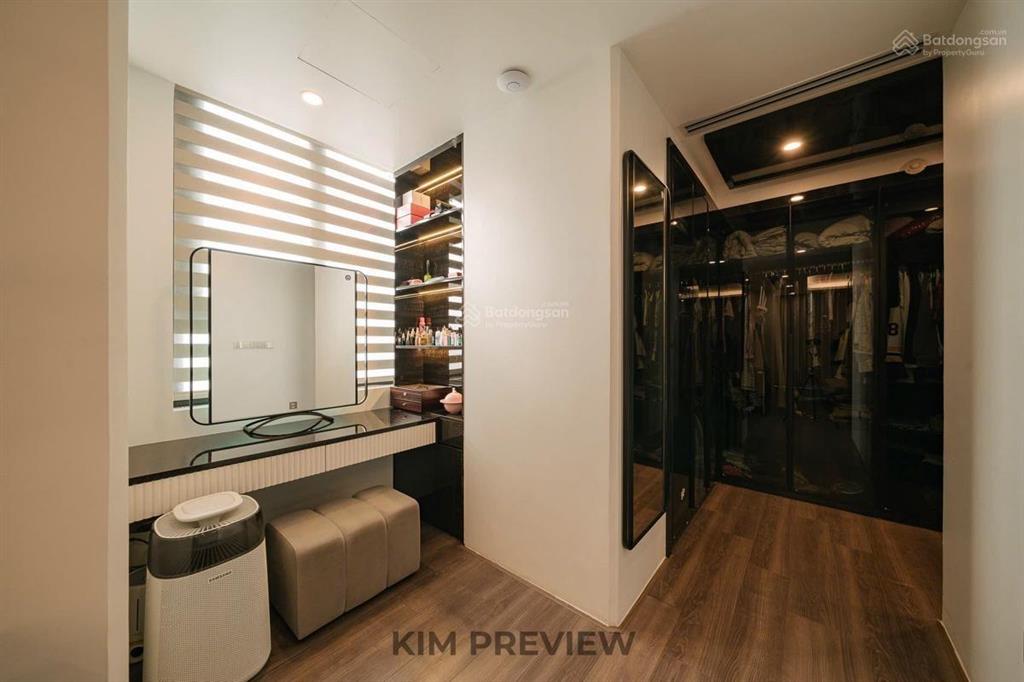 Hiếm.bán chung cư d2 giảng võ. dt115m2 thiết kế 3 ngủ 2 vs. 3 ngủ đều có cửa sổ. giao dịch ngay