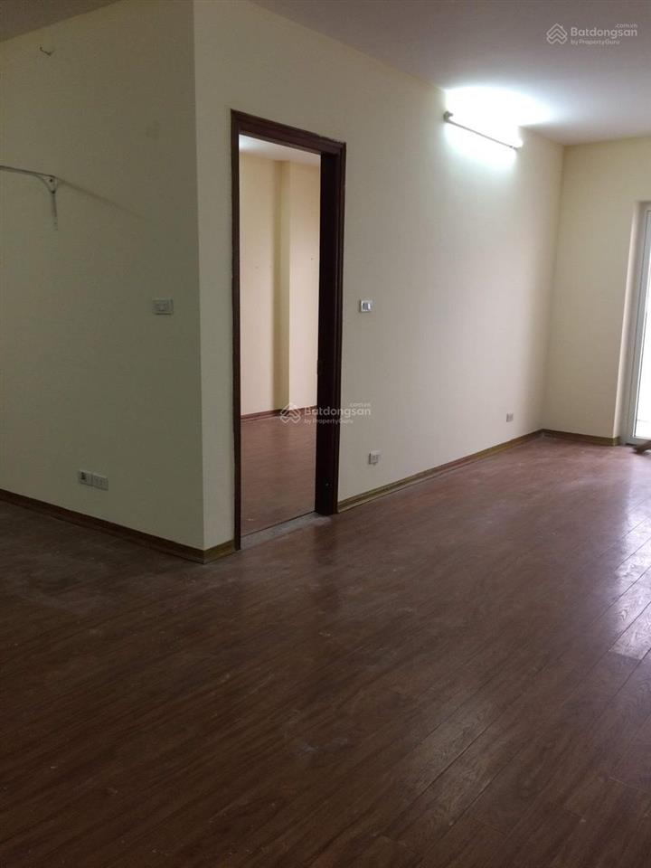 Chính chủ cần bán căn hộ chung cư 137 nguyễn ngọc vũ 80m2 có 3pn  2wc tầng trung, 5,95 tỷ bao phí
