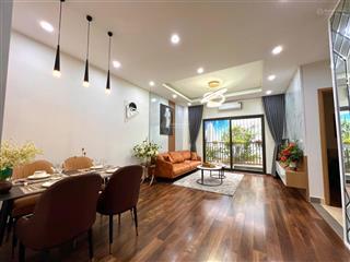 Chính chủ cần bán căn hộ cc mipec tower  tây sơn 120.4m2 ban công đông nam