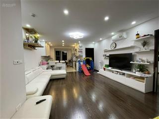 Bán căn hộ chung cư tđc hoàng cầu 60m2 có 2pn nhà đep thoáng , tầng trung. giá hơn 5 tỷ