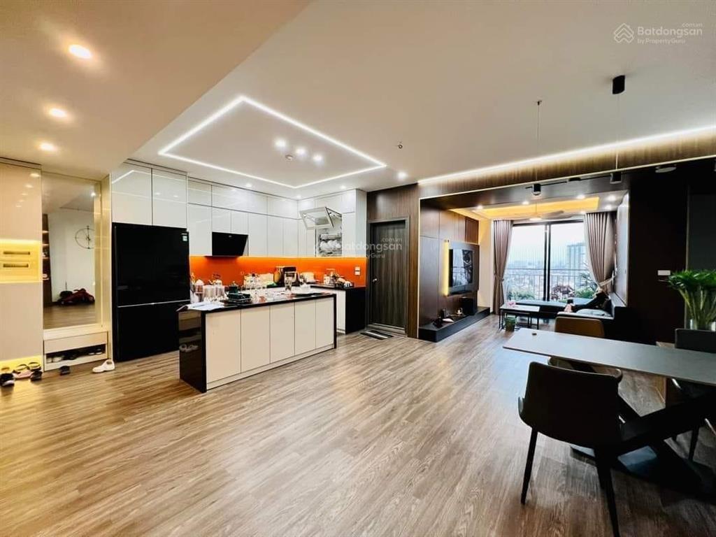 Bán ch chung cư vườn xuân  71 nguyễn chí thanh 110m2 căn góc, có 3pn  2wc view hồ, giá bán nhanh