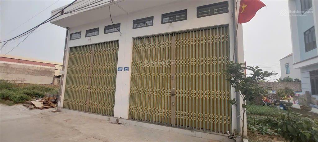 Bán nhà riêng tại thôn song mai, 3 tỷ, 64m2, đẹp, nhiều tiện ích