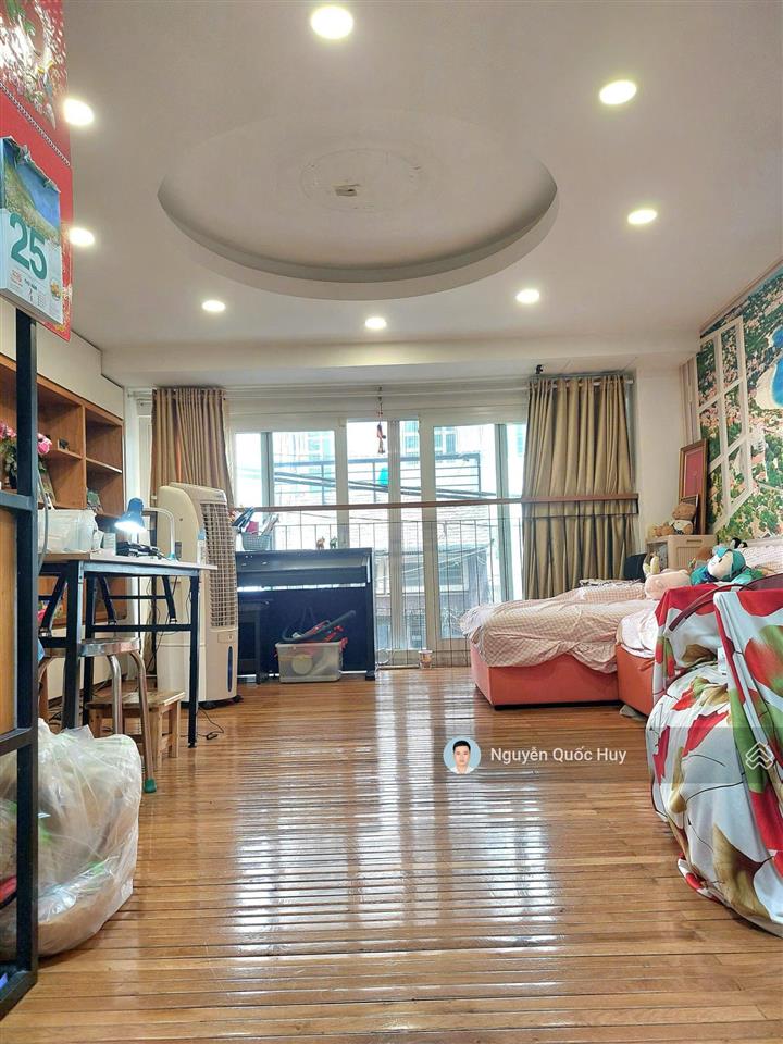 Nhà đẹp 5 tầng sát trường sa  ô tô ngủ nhà  58m2 chỉ 14,x tỷ