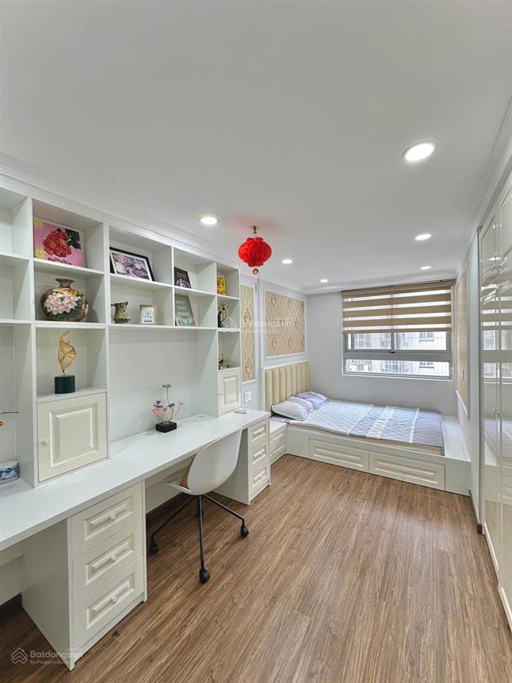 Ch 123m2 full nội thất cao cấp  ngay phú mỹ hưng chỉ 62tr/m2