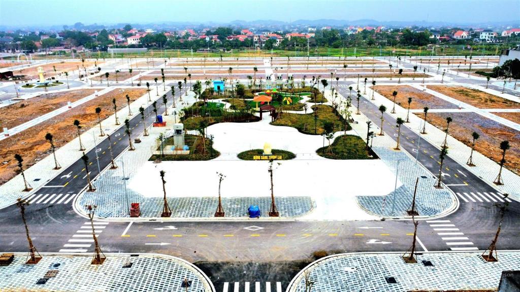 Bán đất tại chợ sàn và xã lan mẫu, lục nam, bắc giang  cạnh kcn, giá đầu tư 2,7 tỷ, 100m2, mt 5m