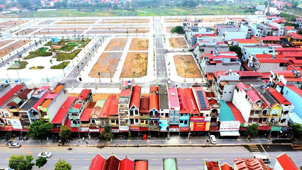 Bán đất tại chợ sàn và xã lan mẫu, lục nam, bắc giang  cạnh kcn, giá đầu tư 2,7 tỷ, 100m2, mt 5m