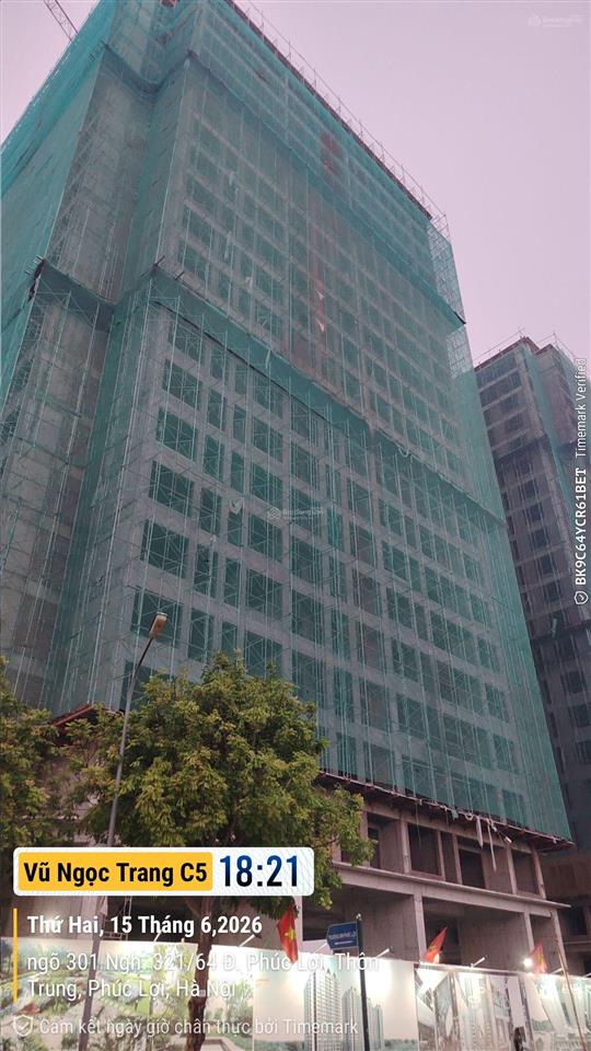 Trực tiếp cđt căn 3 ngủ góc vuông vắn view đẹp. nằm trên đường phúc lợi đối diện vincom