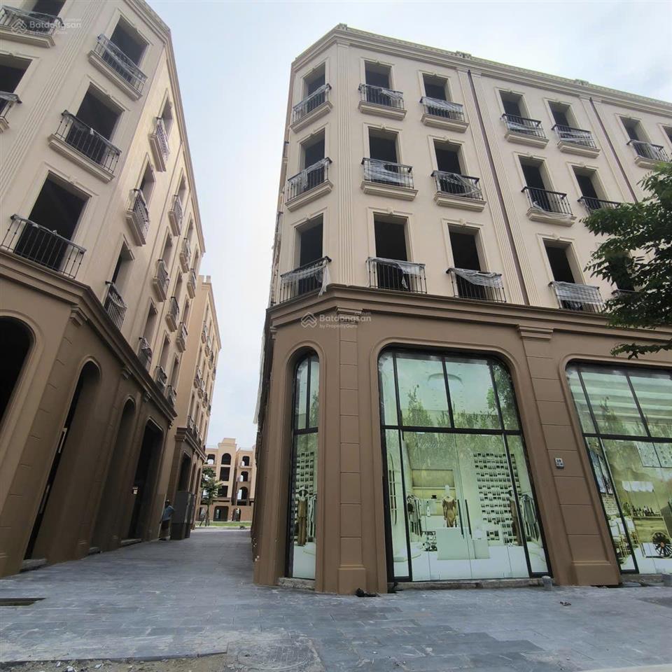 Chính chủ cần tiền trả ngân hàng bán cắt lỗ căn shophouse phú thị riverside