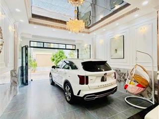 Nhà đẹp có thang máy  5 tầng đường d6 khu tái định cư gần cc đức khải  p.phú mỹ quận 7