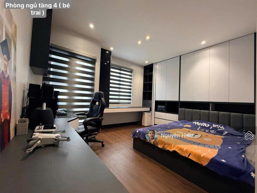 Bán nhà đội cấn, gara ô tô, ngõ thông, 7t x mt5.2 x 58m2, xây mới bề thế, thang máy, nội thất vip