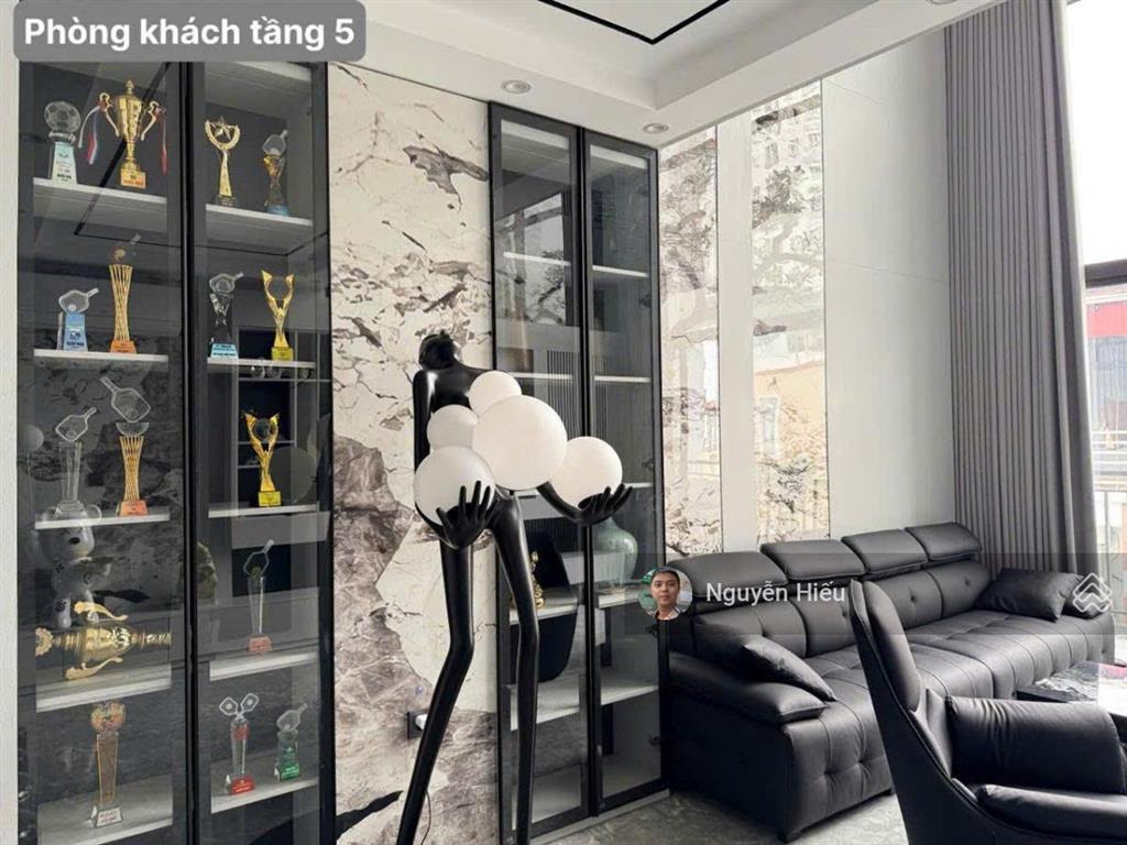 Bán nhà đội cấn, gara ô tô, ngõ thông, 7t x mt5.2 x 58m2, xây mới bề thế, thang máy, nội thất vip