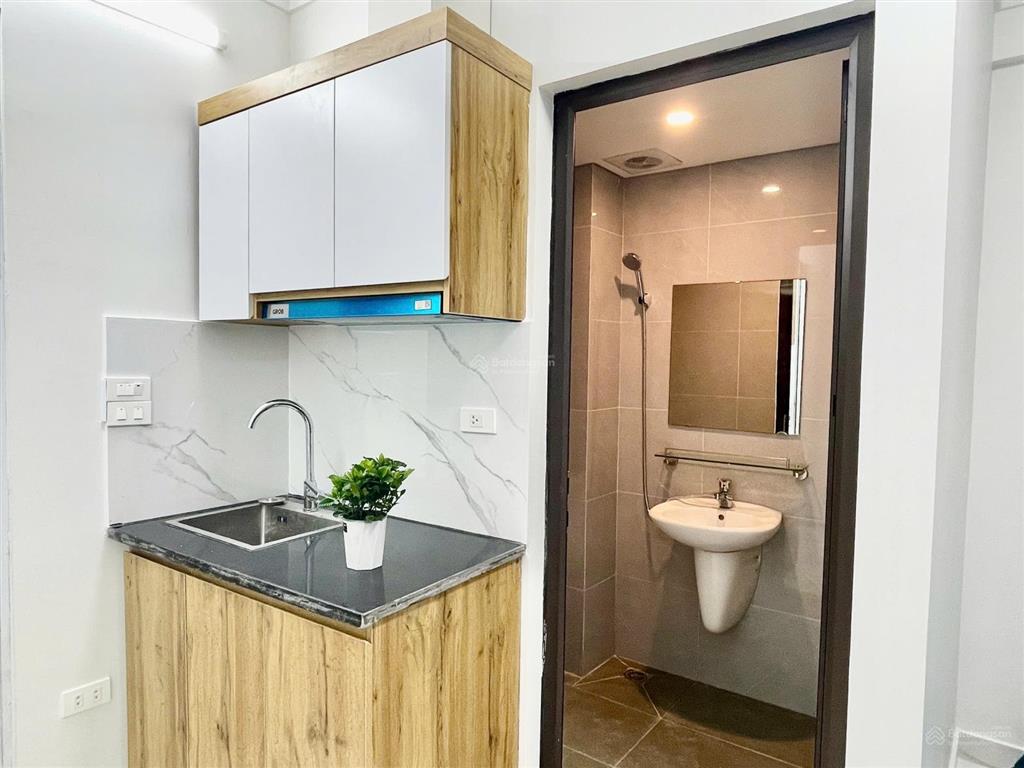 Cho thuê phòng tây sơn, tầng 3, full đồ, ô tô đỗ cửa, 4.3 triệu